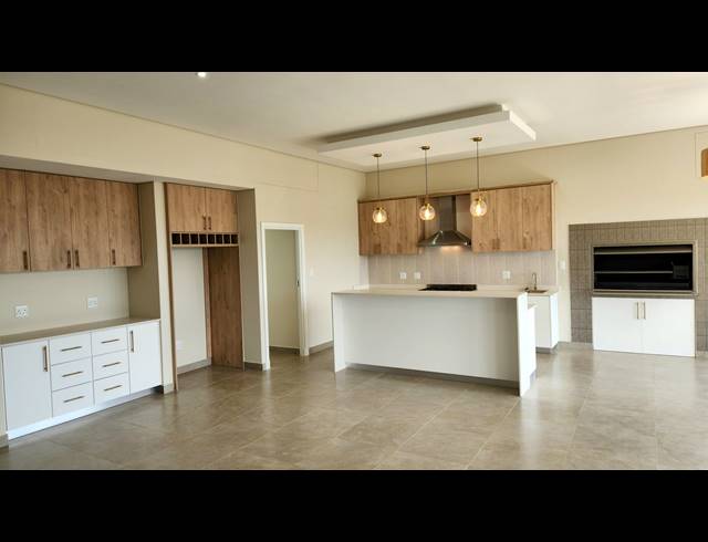 3 BEDROOM DUET FOR SALE IN HARTENBOS HEUWELS